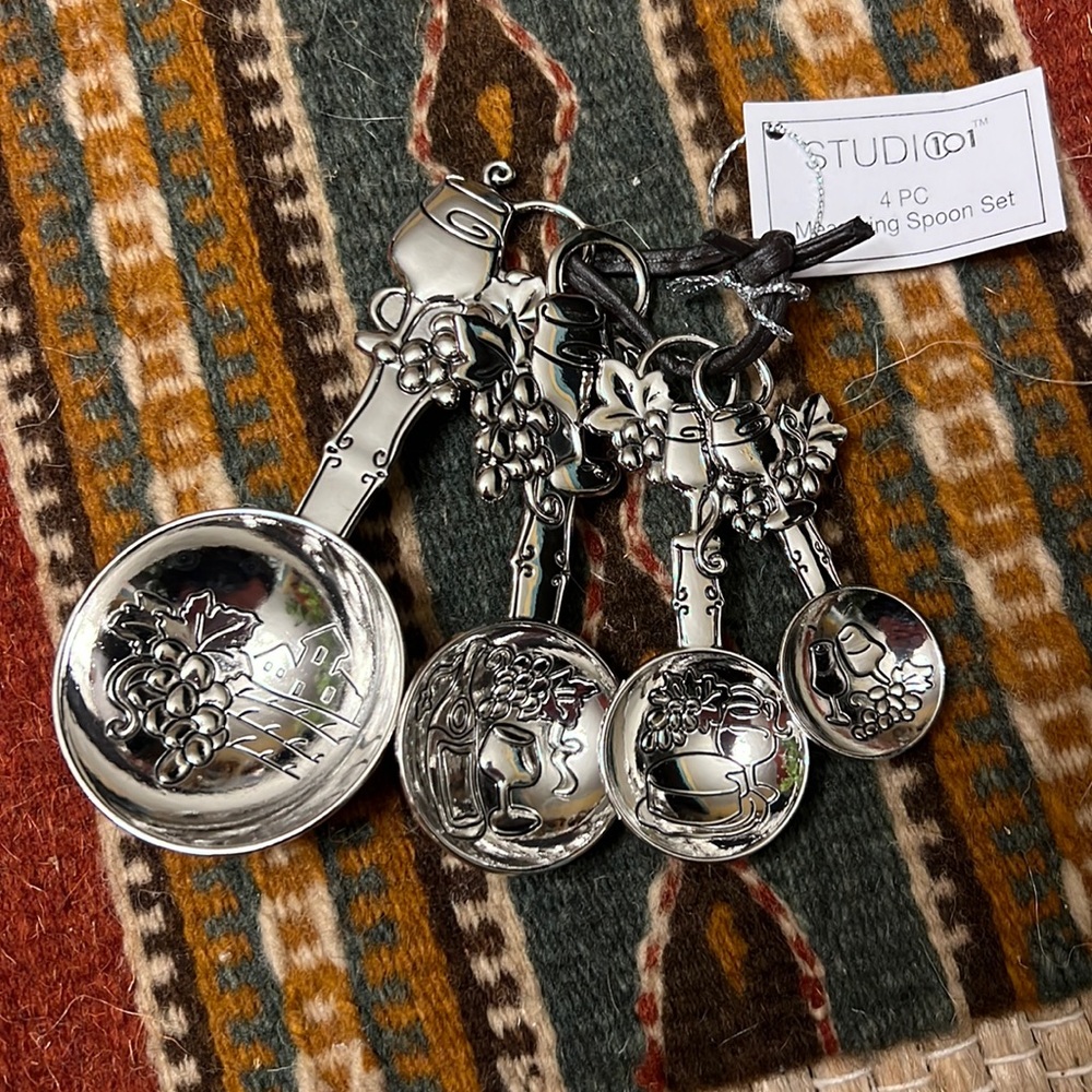 Studio 101 4 Piece Measuring Spoon Set